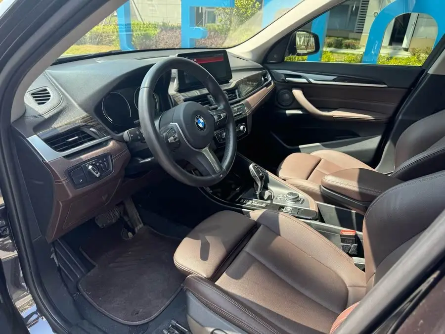 BMW X1 2022 xDrive25Li Luxury Edition