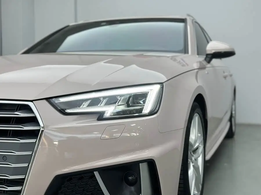 Audi A4 (imported) 2020 Avant Pioneer 40 TFSI Luxury Dynamic