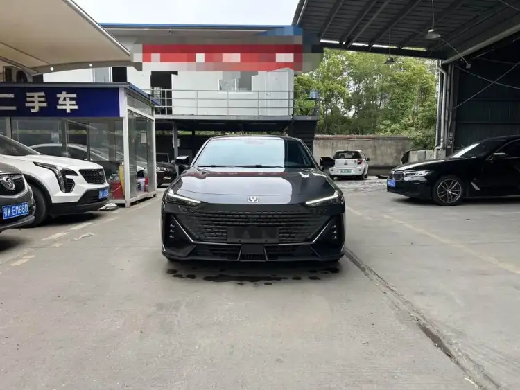 Changan UNI-V 2022 1.5T Excellence