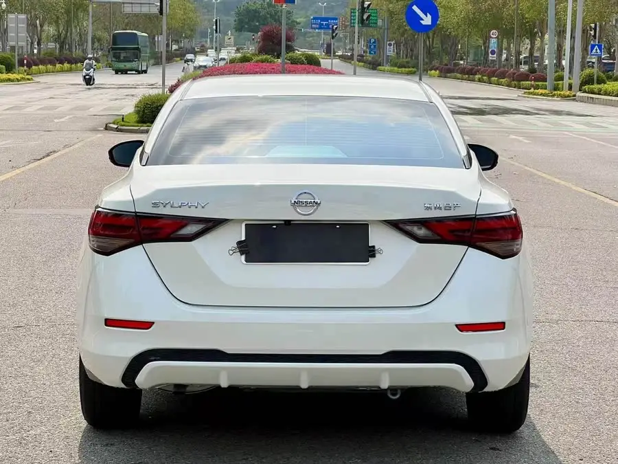 2023 Nissan Sylphy 1.6L CVT Enjoy Edition