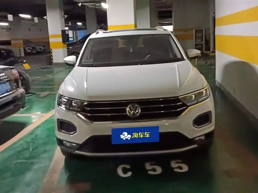 T-ROC 2020 طراز 280 TSI DSG دفع ثنائي مريح