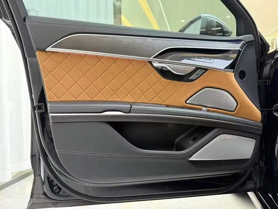 Audi A8 2022 A8L Horch Founder Edition Legendary