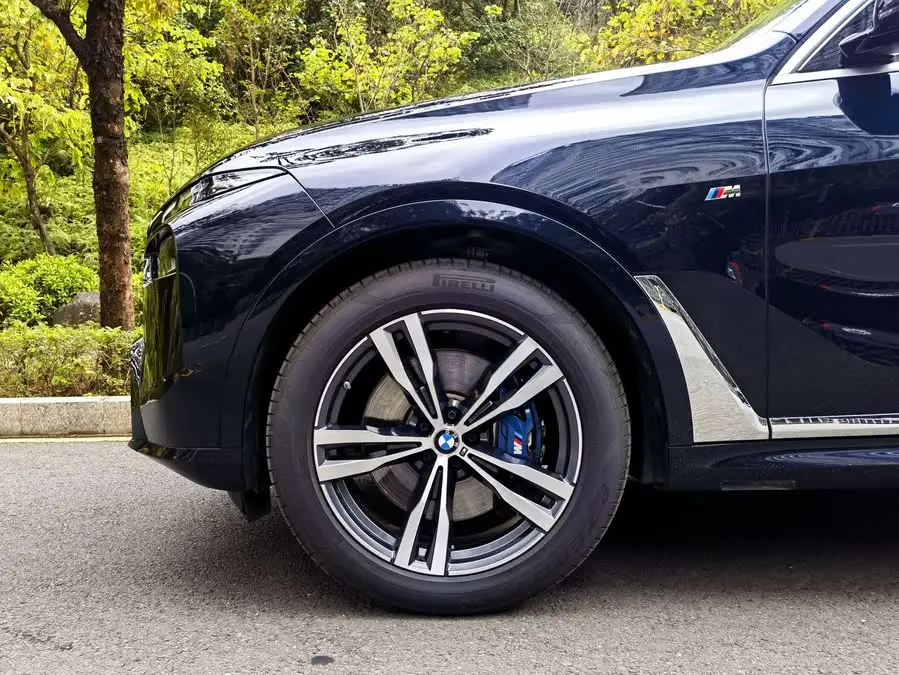 BMW X7 2023 xDrive40i Exclusive M Sport Package