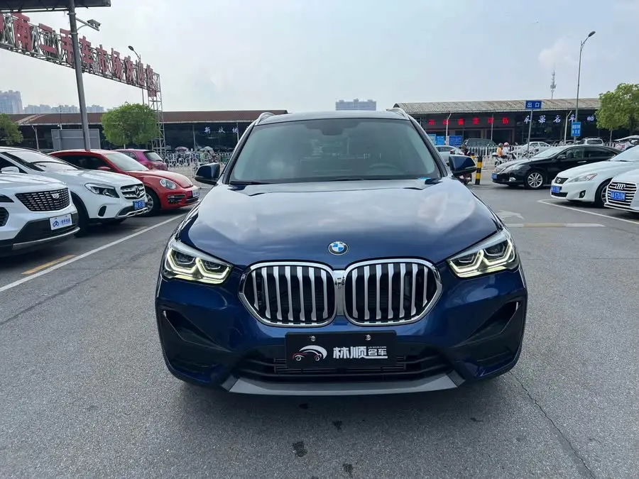 بي إم دبليو X1 2022 sDrive25Li إصدار متقدم