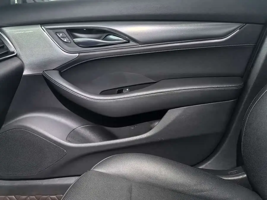 Cadillac CT5 2021 28T Platinum Sport