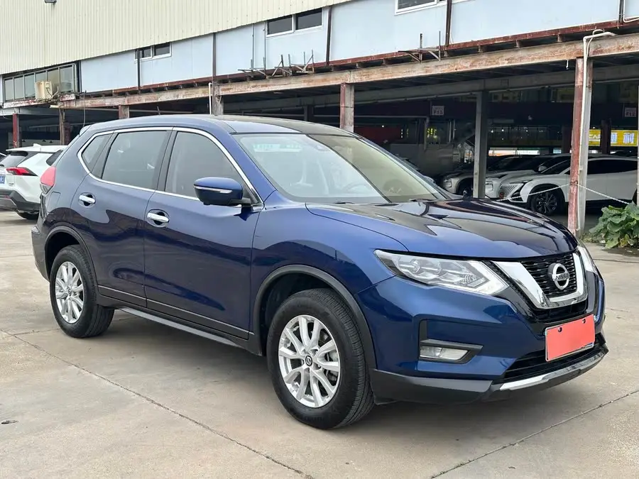 نيسان إكس-تريل 2021 2.0 لتر CVT 2WD XL بريميوم الذكية