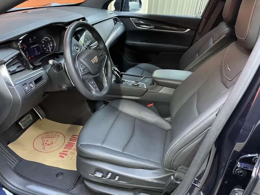 Cadillac XT5 2022 2.0T AWD Premium