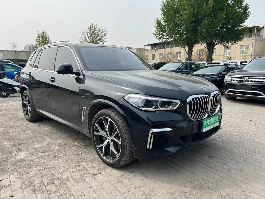 BMW X5 2022 Model Facelift xDrive 40Li M Sport Package