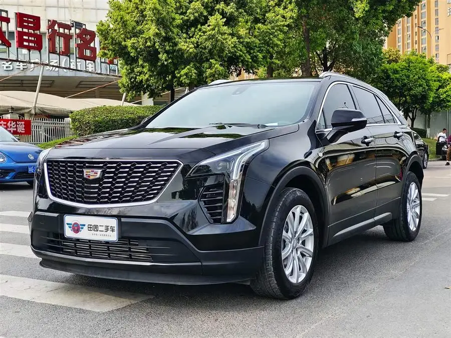 Cadillac XT4 2022 28T FWD Sport Edition