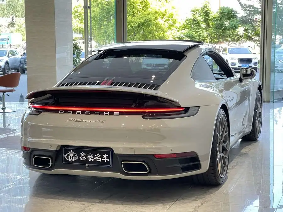 Porsche 911 2020 Carrera 4 3.0T