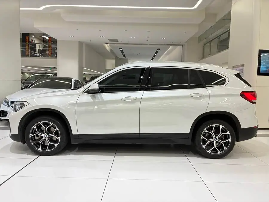 BMW X1 2020 sDrive25Li Leading Edition