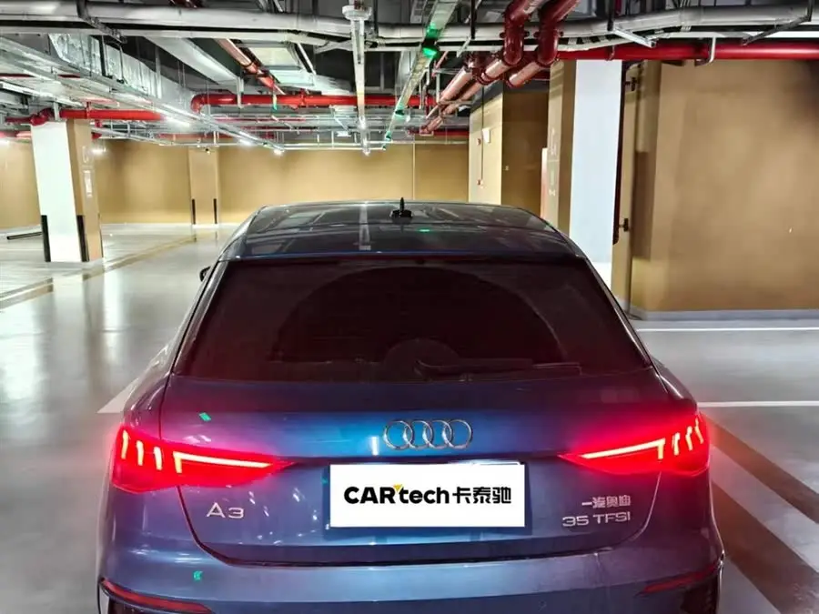 أودي A3 2021 A3L ليموزين 35 TFSI طراز رياضي أنيق