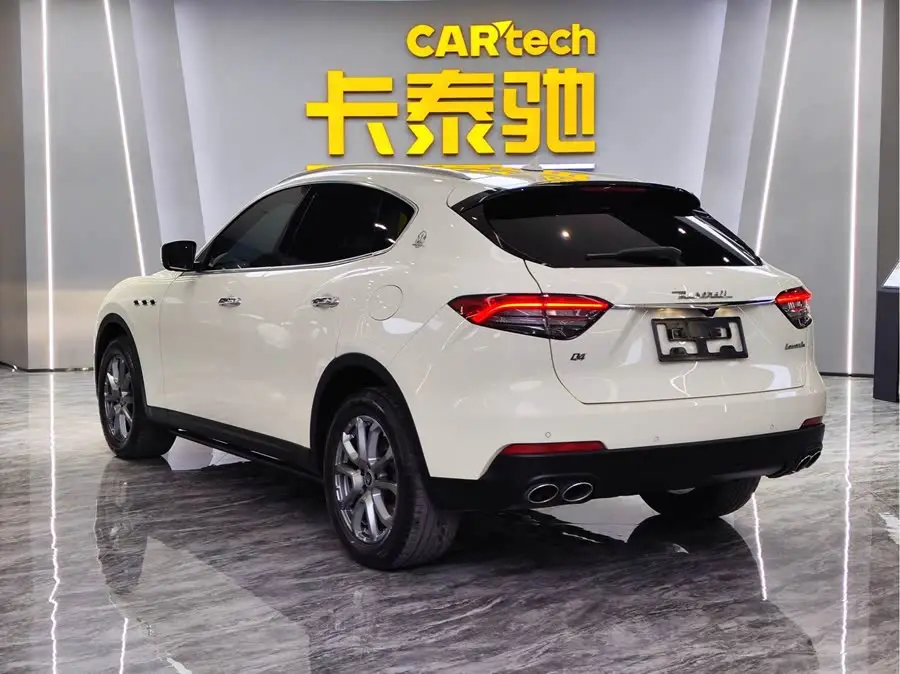 Levante 2018 3.0T Classic Edition