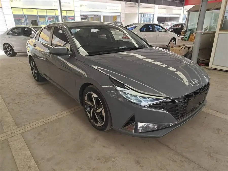 إيلانتر 2021 1.5L CVT LUX النسخة المميزة