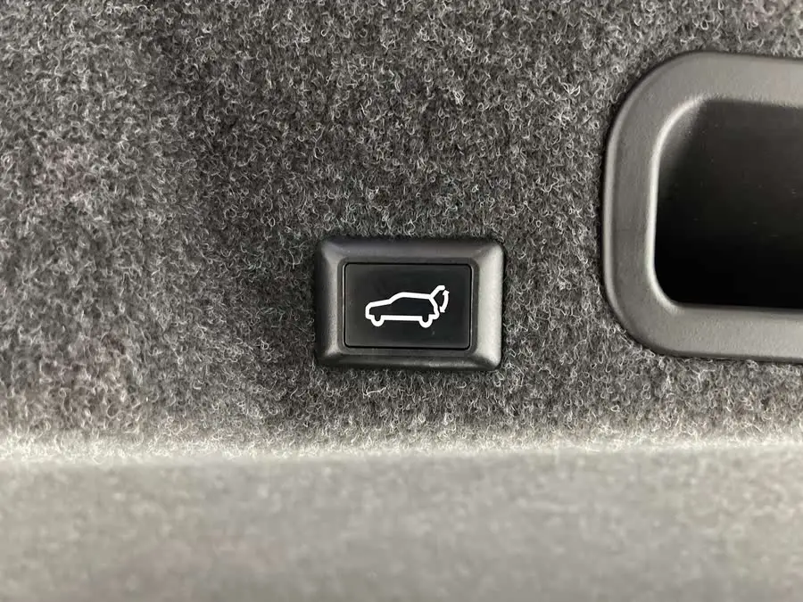 كاديلاك CT6 2022 28T فاخرة