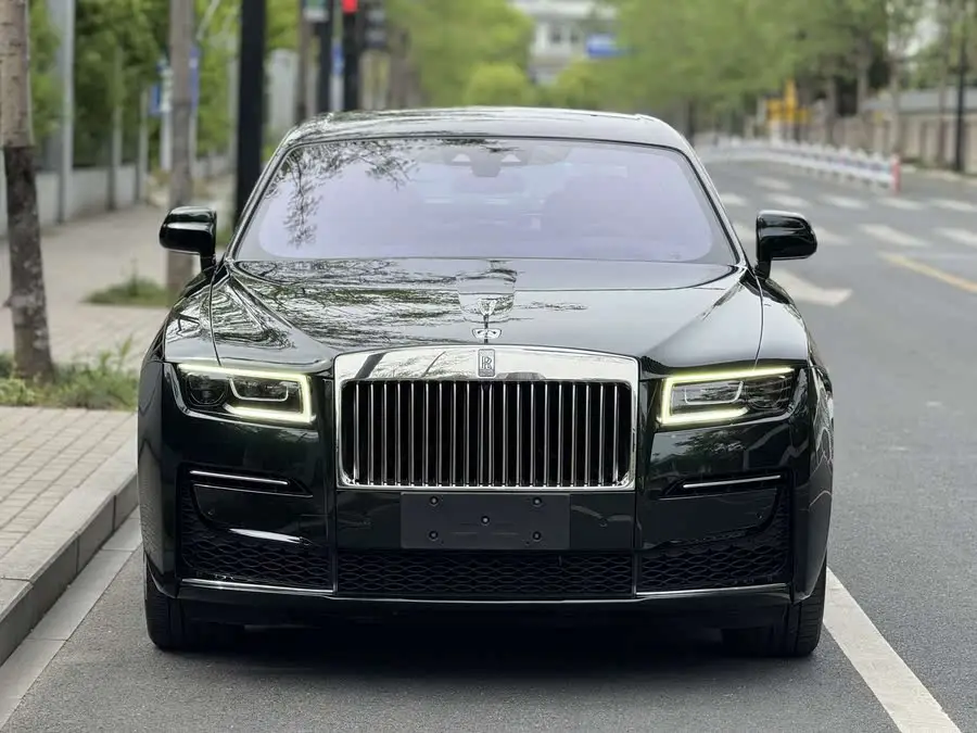 غوست 2021 6.7T النسخة ذات قاعدة العجلات القياسية