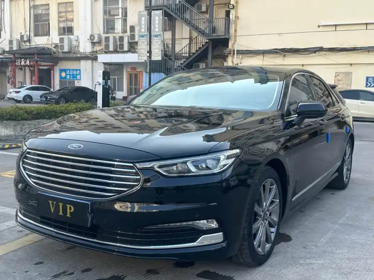 Taurus 2019 EcoBoost 245 Deluxe Edition