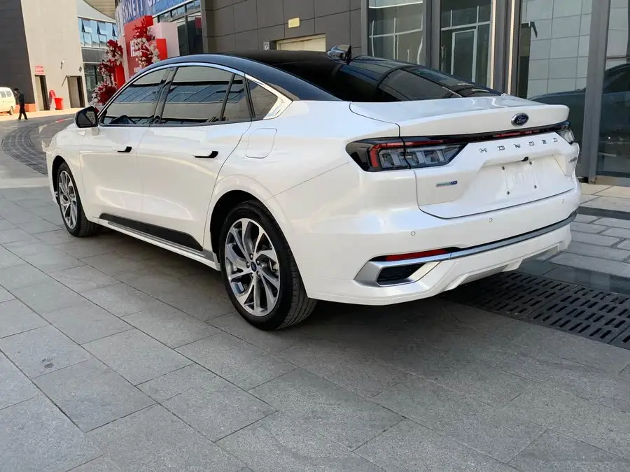 2022 Ford Mondeo Facelift EcoBoost 245 Titanium