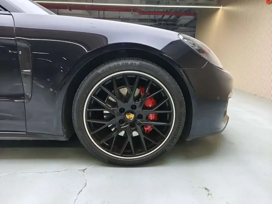 2023 Panamera Executive Platinum 2.9T