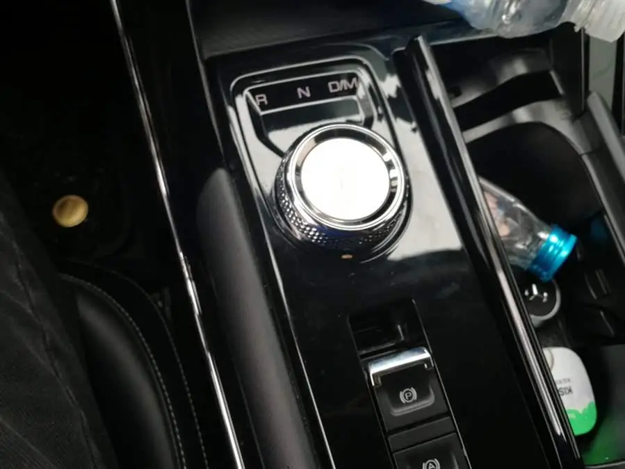 هافال H6 طراز 2021 الجيل الثالث 1.5T أوتوماتيكي دفع ثنائي Supreme