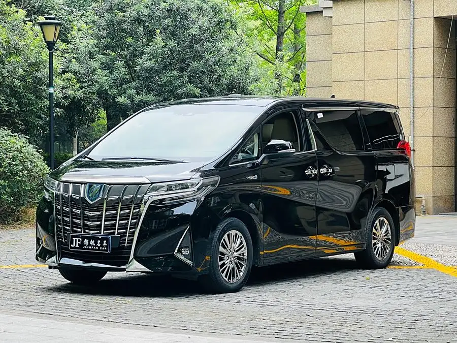 ألفارد 2021 هايبرد 2.5 لتر إكزكيوتف