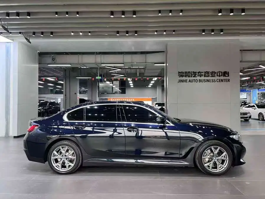 بي إم دبليو i3 2022 eDrive 35 L