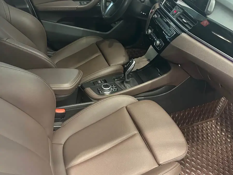 BMW X1 2021 Facelift sDrive25Li Leading Model