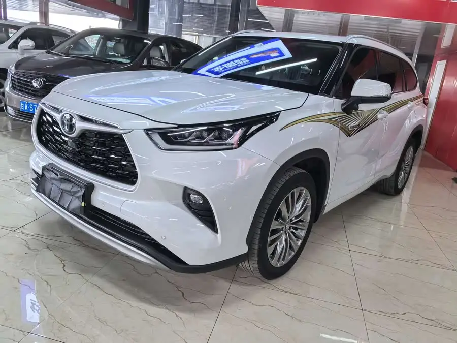 هايلاندر 2022 380T دفع رباعي بريميوم 7 مقاعد