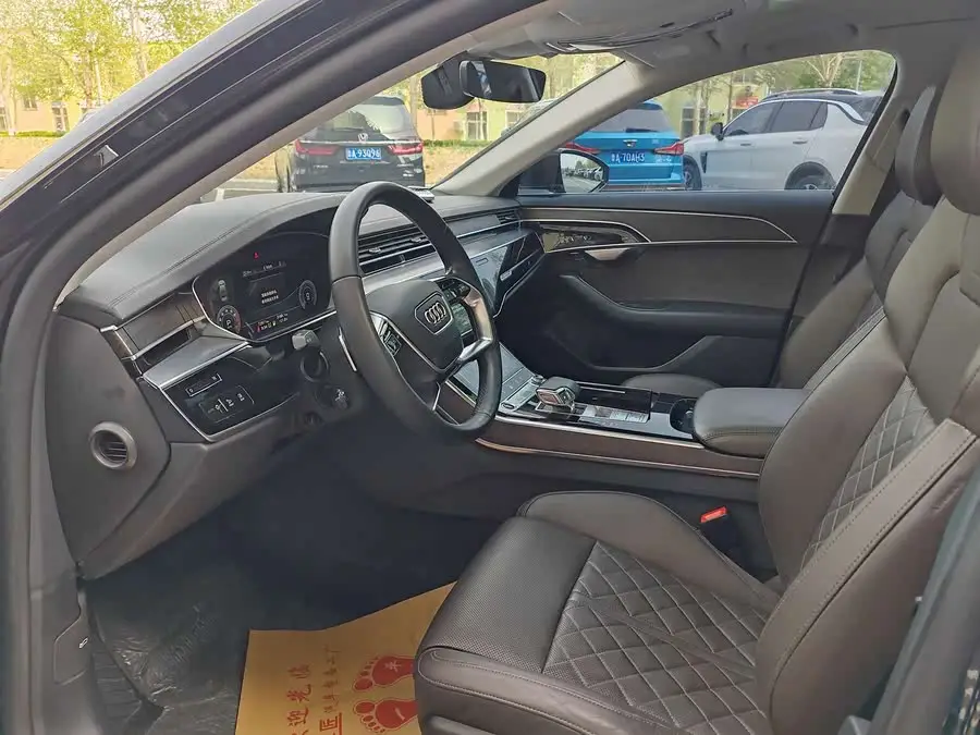 أودي A8 موديل 2021 A8L 50 TFSI quattro فئة الراحة