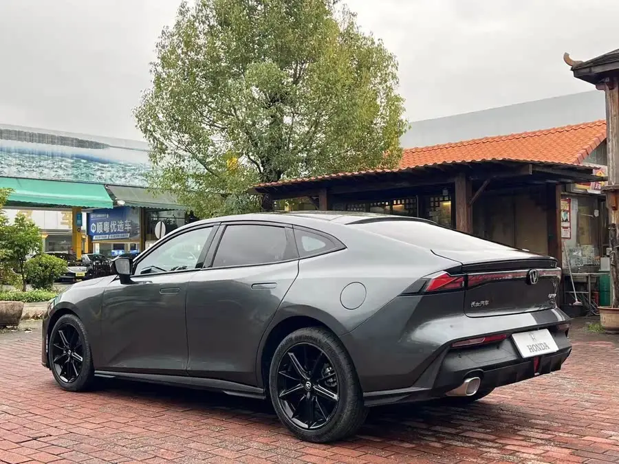 Changan UNI-V 2023 1.5T Premium