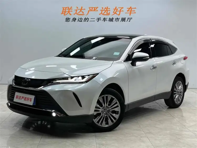 2022 HARRIER 2.0L CVT Two-Wheel Drive Premium Edition