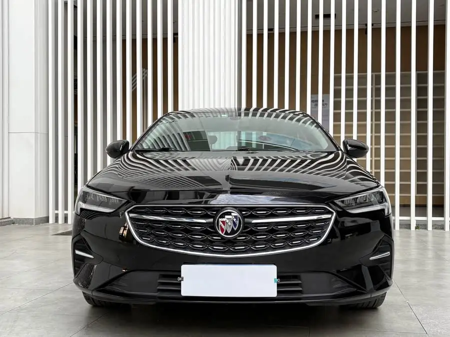 بيوك ريجال 2021 552T النخبة