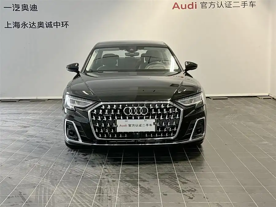 أودي A8 2024 A8L 55 TFSI كواترو الرائد