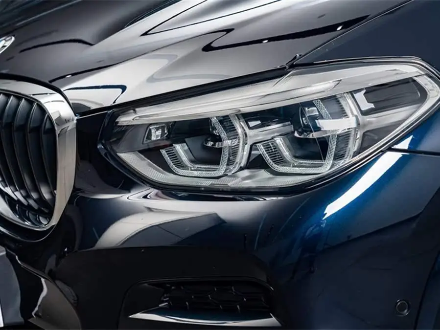 بي إم دبليو X4 2020 xDrive25i حزمة رياضية M