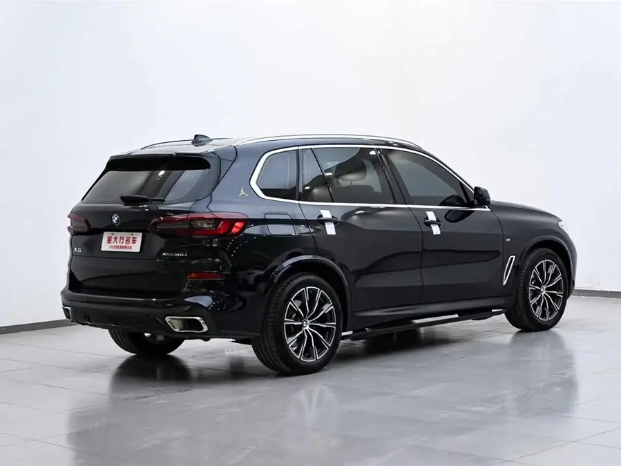BMW X5 2022 Model Facelift xDrive 30Li Exclusive M Sport Package