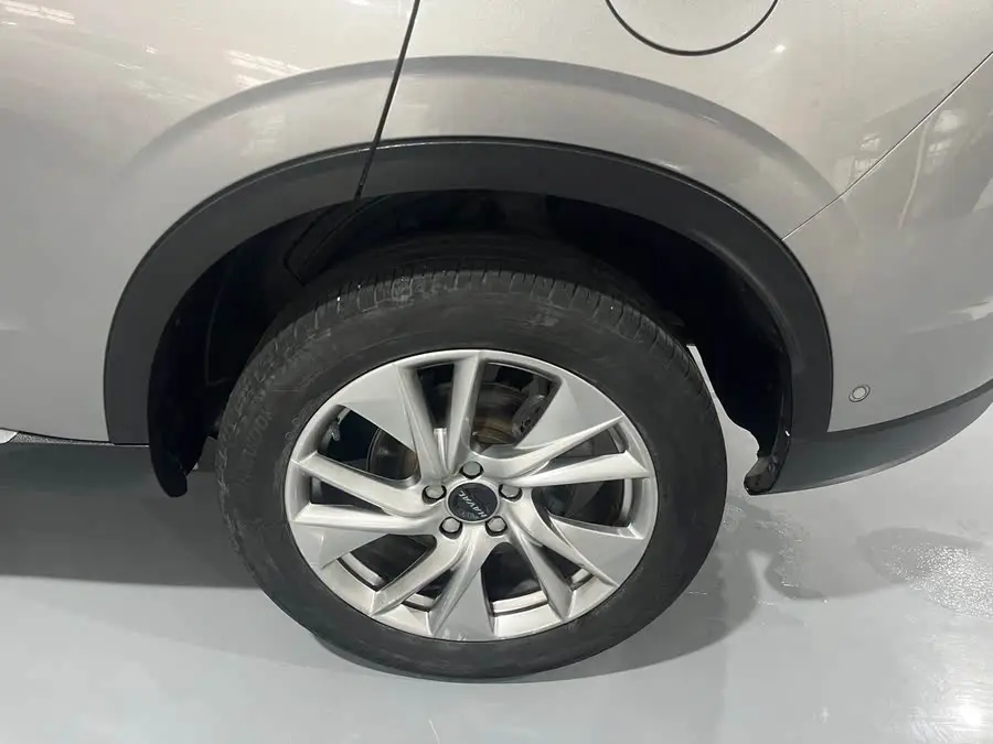 Haval H6 2021 Model Third Generation 1.5T Automatic Two-Wheel Drive Supreme