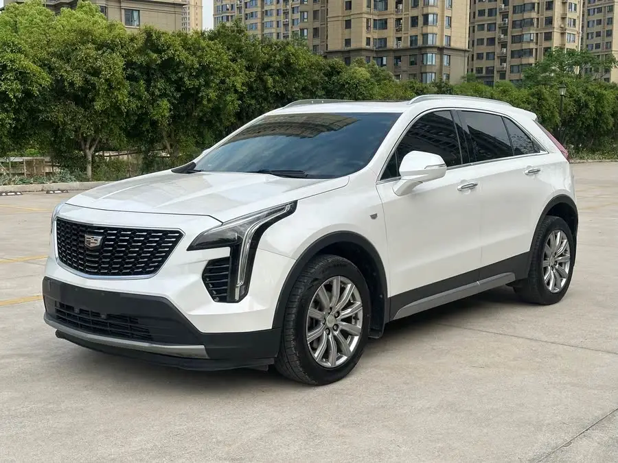 كاديلاك XT4 2020 28T فاخرة دفع أمامي