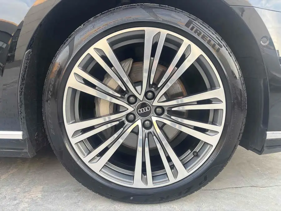 Audi A8 2023 A8L 50 TFSI quattro Premium