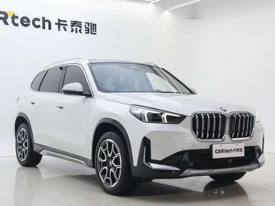 بي ام دبليو X1 2023 sDrive25Li حزمة تصميم X