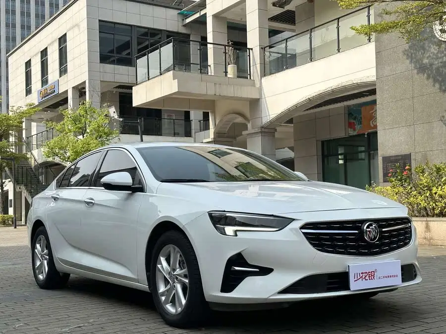 ريغال 2020 552T النخبة