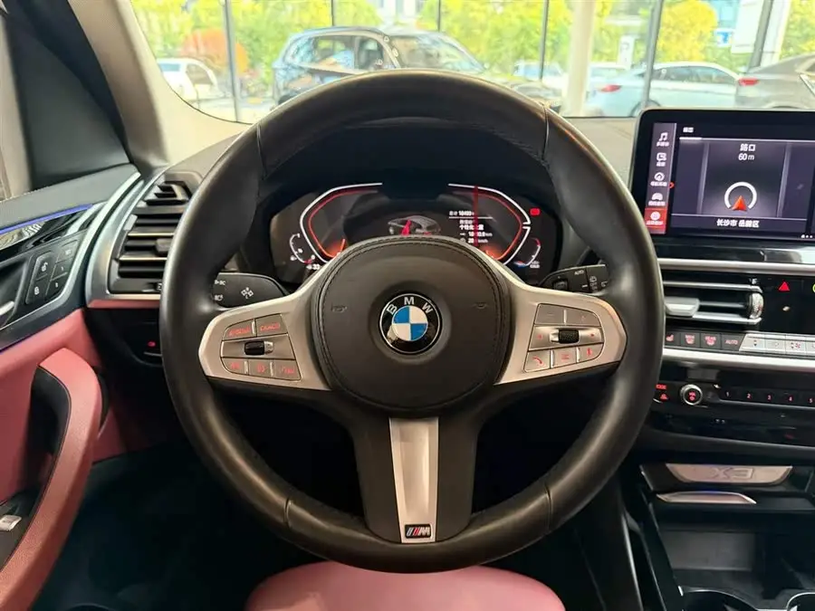 بي إم دبليو X3 2023 xDrive25i حزمة M الرياضية