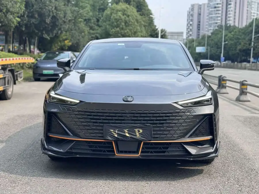 Changan UNI-V 2022 1.5T Sport Version