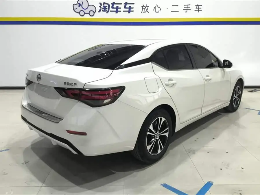 2022 نيسان سيلفي 1.6 لتر XL CVT نسخة الاستمتاع