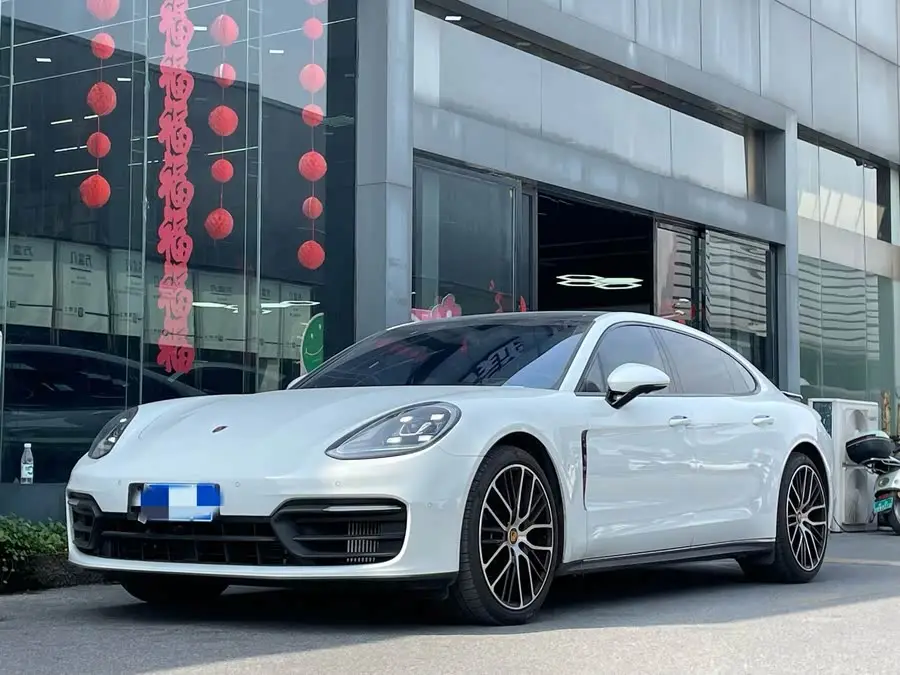 2023 Panamera Executive Extended Platinum Edition 2.9T