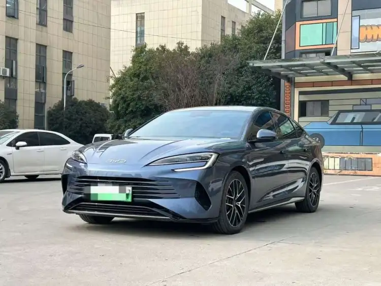 Sealion 2023 DM-i 1.5L 121km Luxury Edition