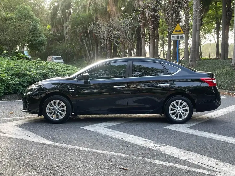 2022 نيسان سيلفي كلاسيك 1.6XE CVT إصدار الراحة