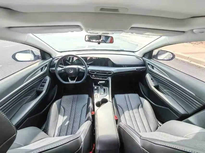 Yidong 2022 PLUS Blue Whale NE 1.4T GDI DCT Premium Edition