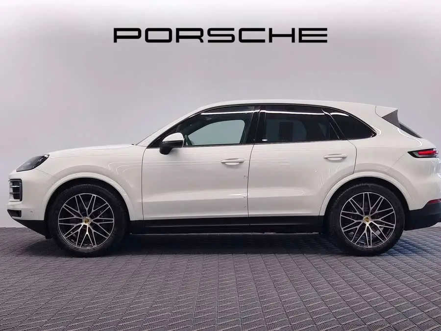 2024 Cayenne 3.0T