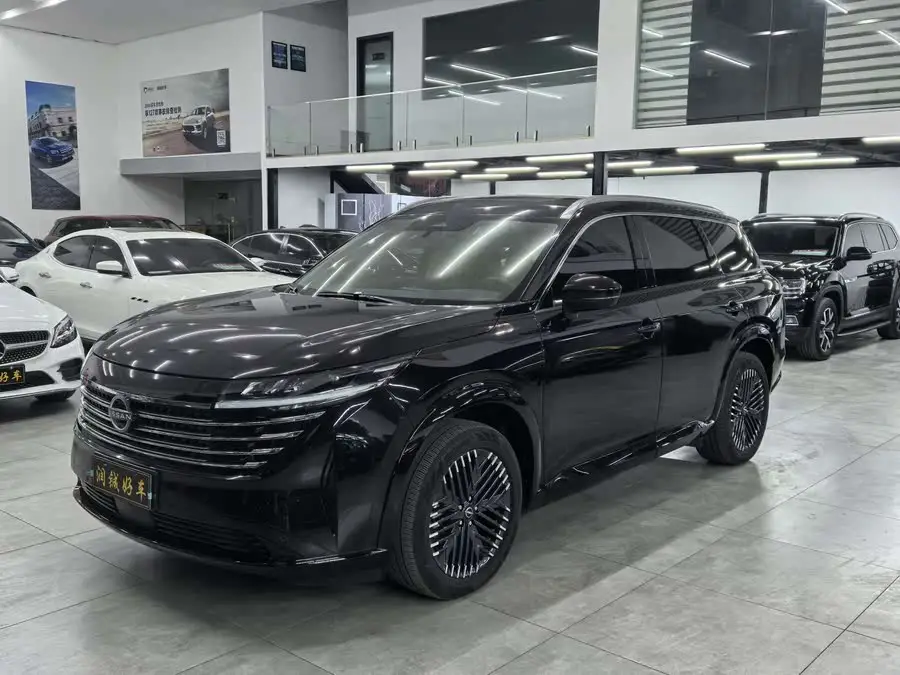 تانلو 2024 380VC-TURBO بنظام الدفع الرباعي إصدار القيادة الذكية 7 مقاعد