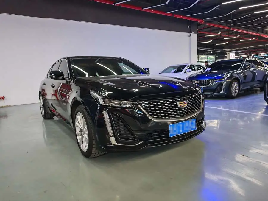 كاديلاك CT5 2020 28T الأنيق
